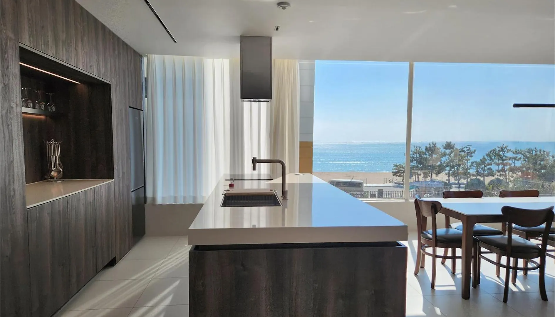 Penton9 B Villa Busan