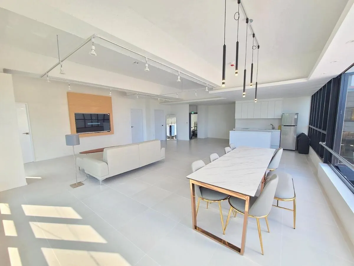 Penton9 B Villa Busan 0*,  South Korea